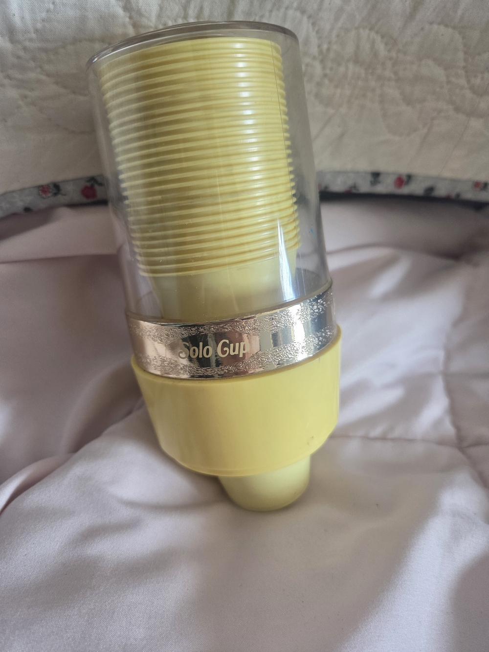 Solo Gup Yellow Stackable Cups - Portable Cup Dispenser